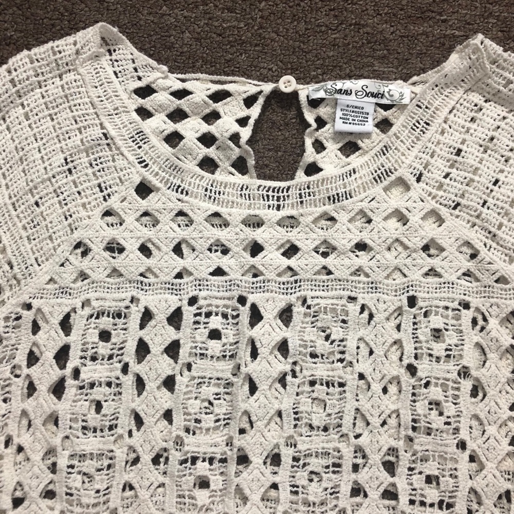 Cute top - Picture 4 of 5